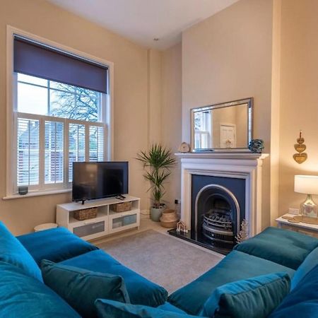 Choristers Mews: Luxury Cottage A Stones Throw From The Cathedral! Lincoln Ngoại thất bức ảnh