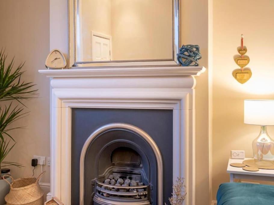 Choristers Mews: Luxury Cottage A Stones Throw From The Cathedral! Lincoln Ngoại thất bức ảnh